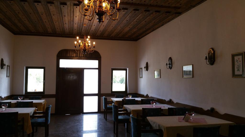 Conacul Balta Alba Otel Dış mekan fotoğraf